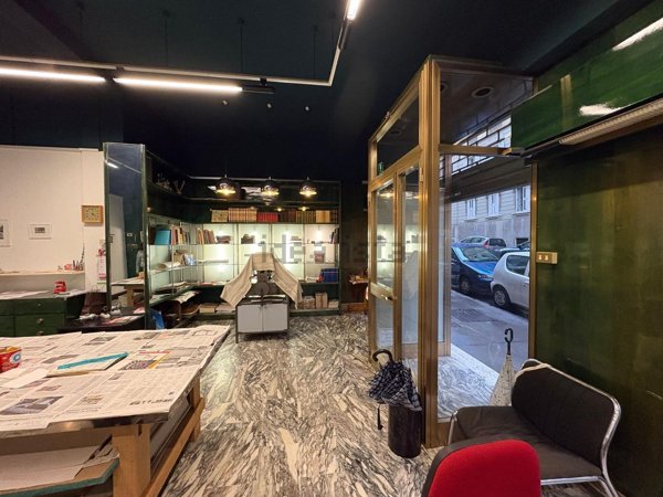 locale commerciale in vendita a Trieste