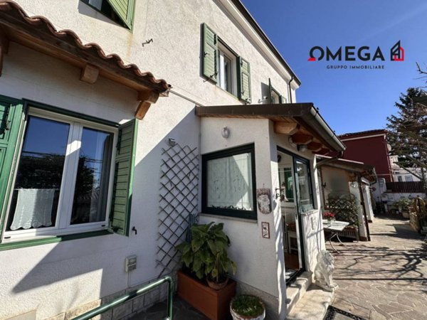 casa indipendente in vendita a Trieste