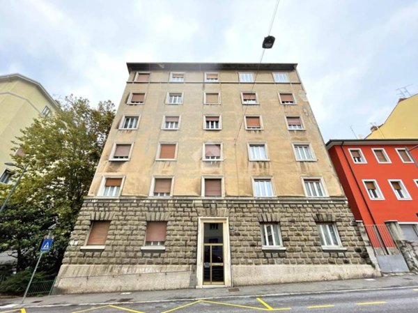 ufficio in vendita a Trieste in zona Cologna