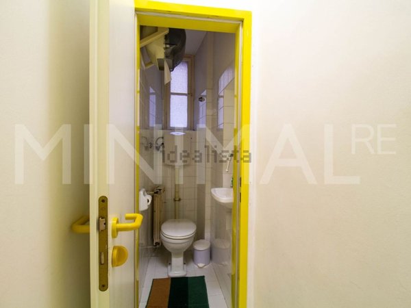 appartamento in vendita a Trieste in zona Barriera vecchia