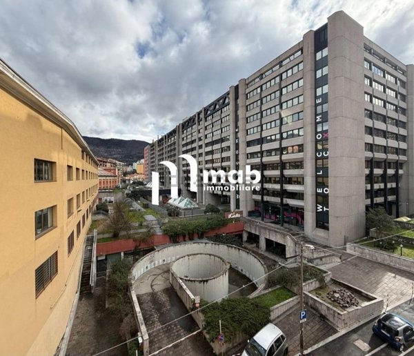 appartamento in vendita a Trieste in zona Cologna