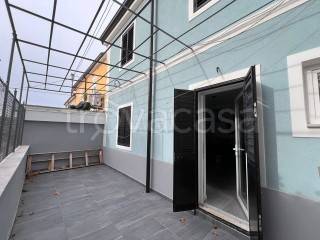 casa indipendente in vendita a Trieste in zona San Giacomo