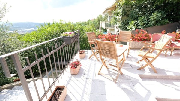 casa indipendente in vendita a Trieste