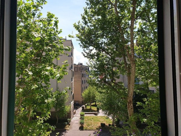 appartamento in vendita a Trieste in zona Campi Elisi