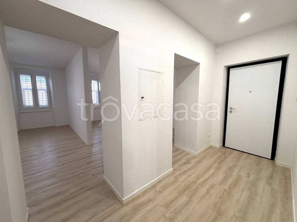 appartamento in vendita a Trieste in zona Roiano