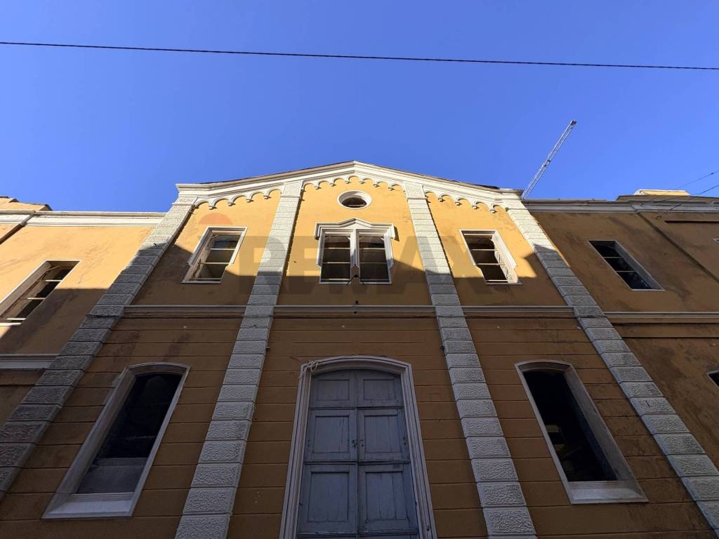appartamento in vendita a Trieste in zona Barriera vecchia