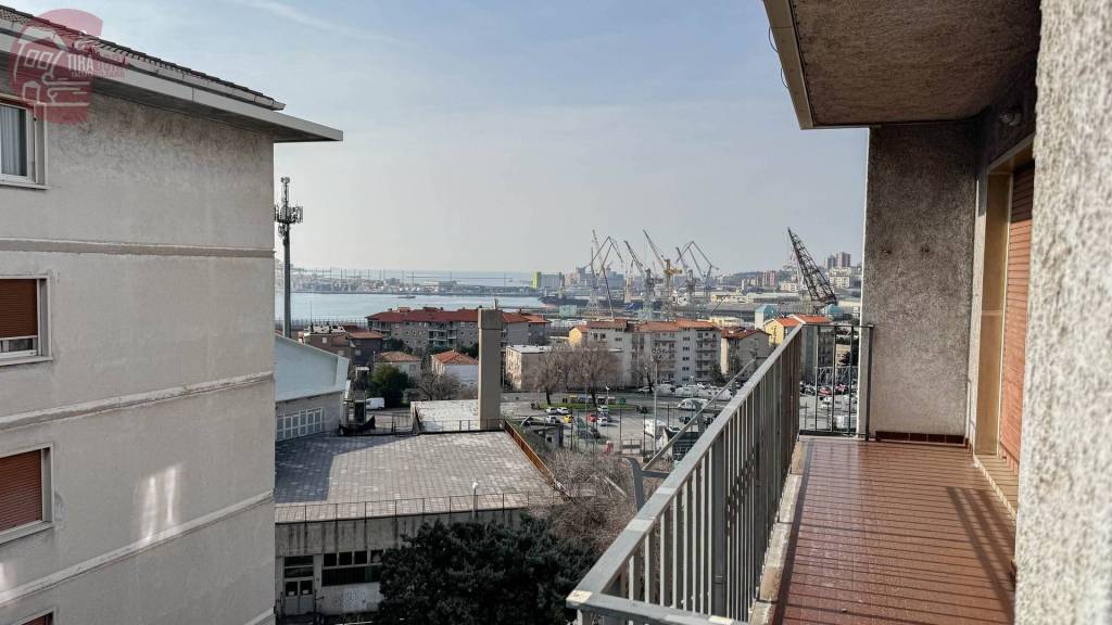 appartamento in vendita a Trieste in zona Valmaura