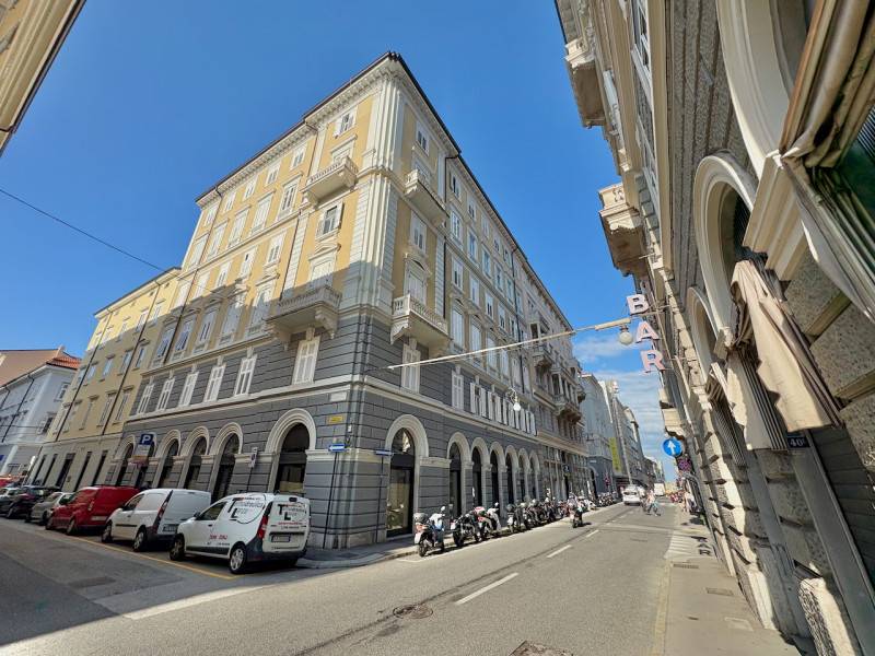 ufficio in vendita a Trieste
