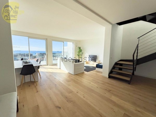 appartamento in vendita a Trieste in zona Città Nuova