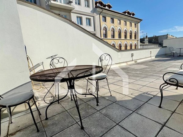 appartamento in vendita a Trieste in zona Roiano