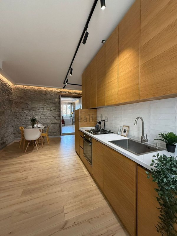 appartamento in vendita a Trieste in zona Barriera vecchia