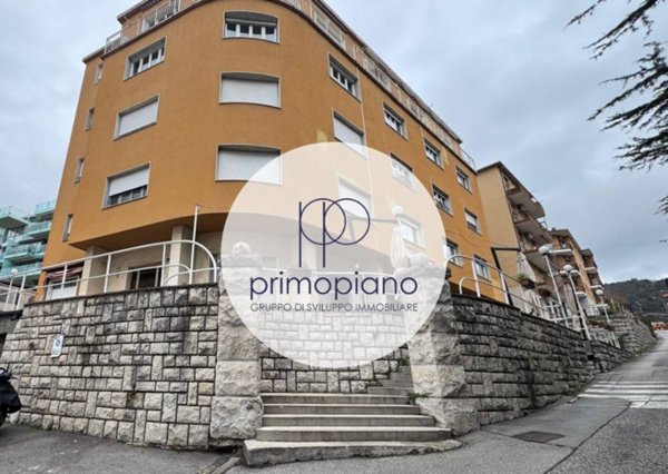 appartamento in vendita a Trieste in zona Barcola