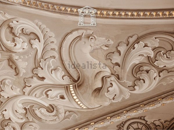 appartamento in vendita a Trieste in zona Borgo Teresiano