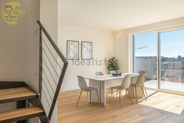appartamento in vendita a Trieste in zona Città Nuova