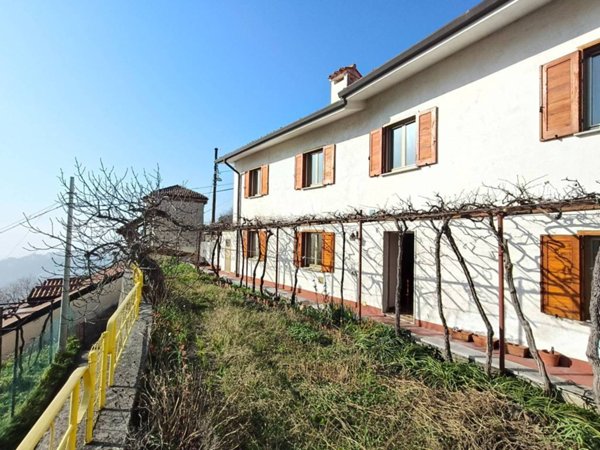 casa indipendente in vendita a Trieste in zona Conconello