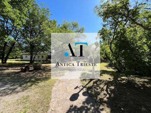 casa indipendente in vendita a Trieste in zona Opicina