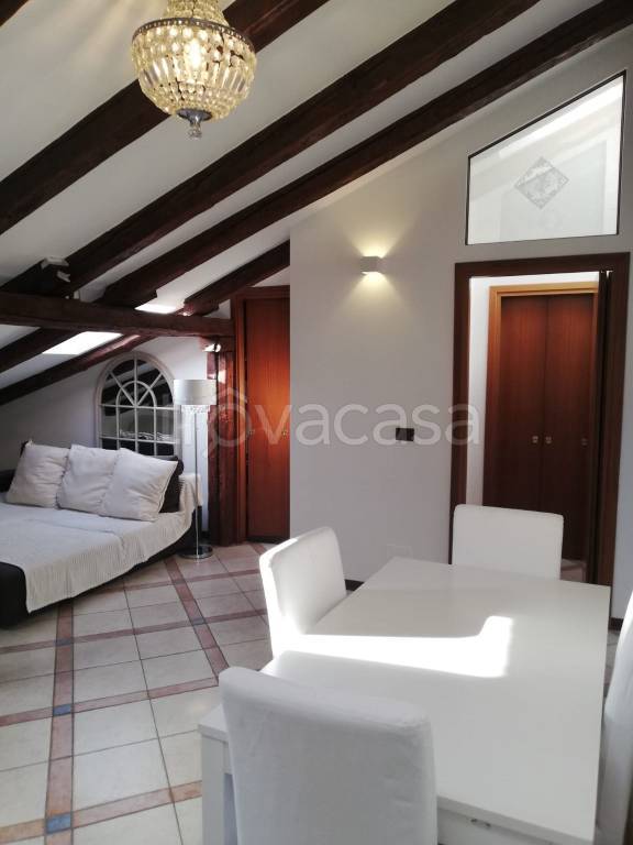 appartamento in vendita a Trieste