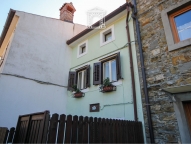 casa indipendente in vendita a Trieste in zona Gretta