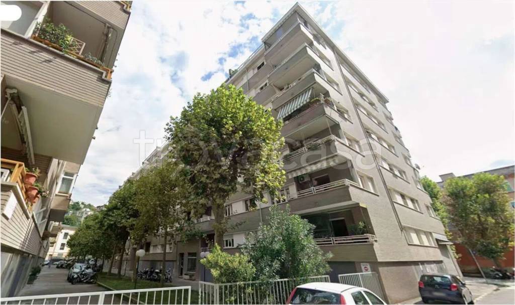 appartamento in vendita a Trieste in zona Gretta