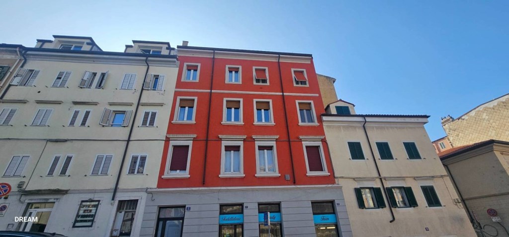 appartamento in vendita a Trieste in zona San Giacomo