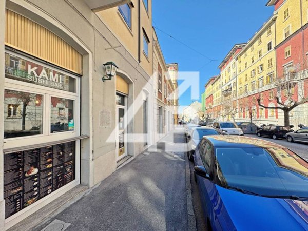 negozio in vendita a Trieste in zona Chiarbola