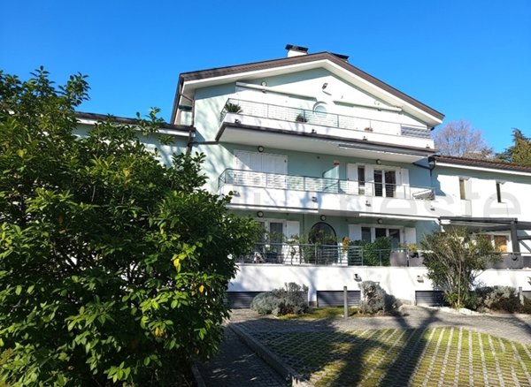 appartamento in vendita a Trieste in zona Miramare