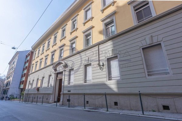 appartamento in vendita a Trieste in zona Cologna