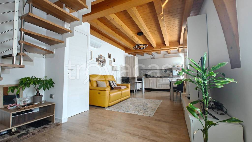 appartamento in vendita a Trieste in zona Chiarbola