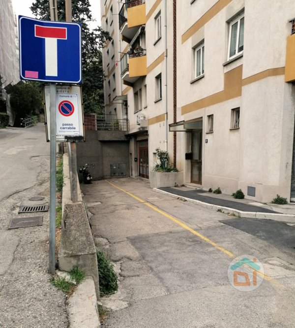 ufficio in vendita a Trieste