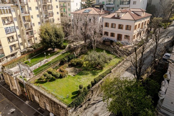 casa indipendente in vendita a Trieste in zona San Vito