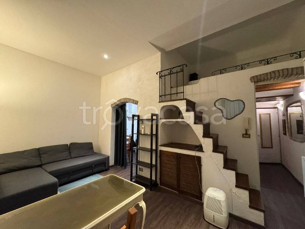 appartamento in vendita a Trieste in zona Città Vecchia