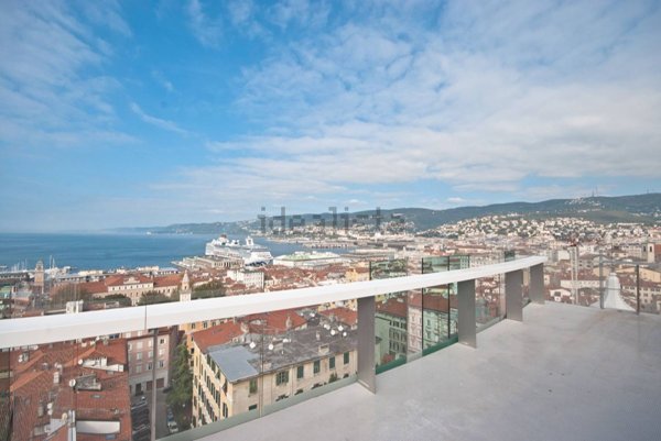 appartamento in vendita a Trieste in zona San Vito