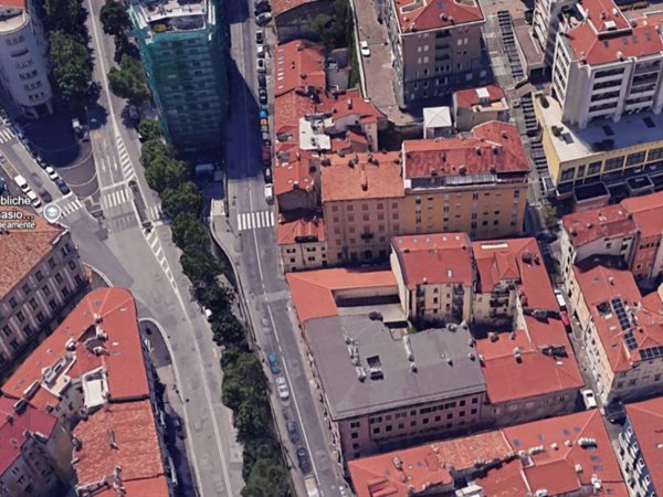 intera palazzina in vendita a Trieste in zona San Giacomo