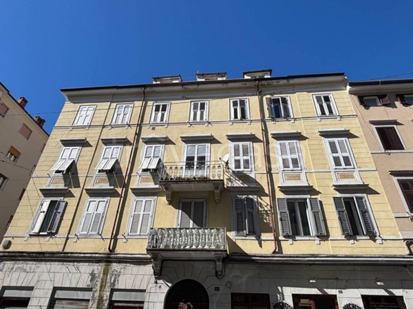 appartamento in vendita a Trieste in zona San Giacomo