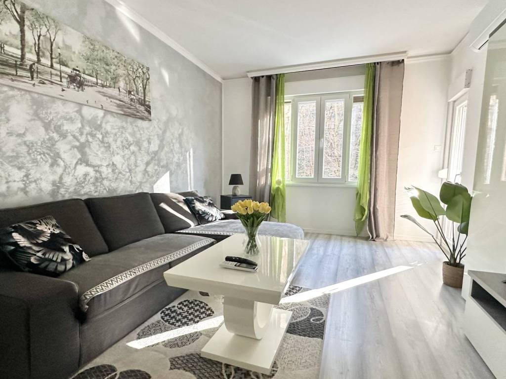 appartamento in vendita a Trieste in zona Cologna
