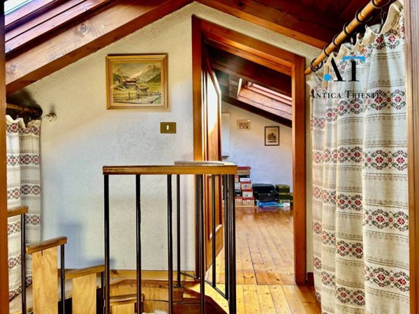 casa indipendente in vendita a Trieste in zona Santa Croce