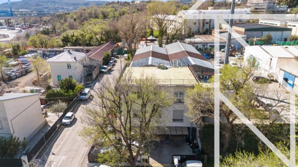 appartamento in vendita a Trieste in zona Borgo San Sergio