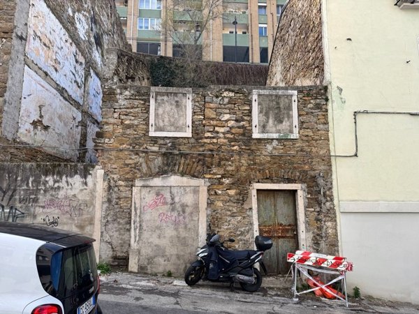 appartamento in vendita a Trieste in zona San Giacomo