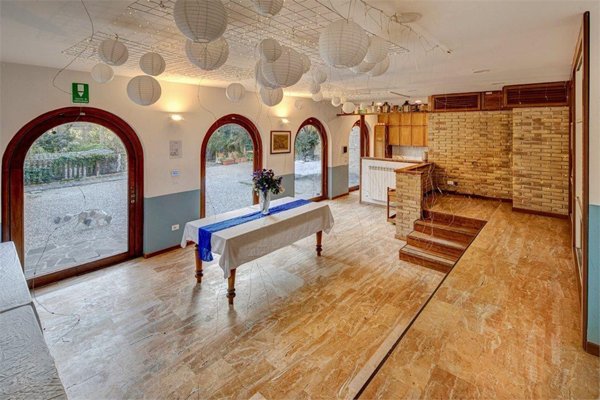 casa indipendente in vendita a Trieste in zona Barcola