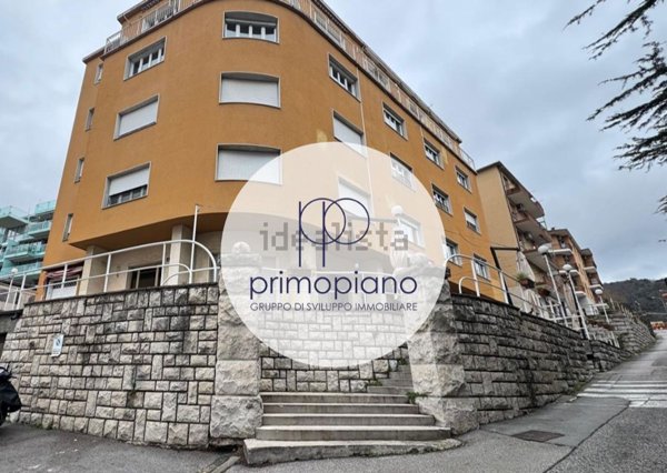 appartamento in vendita a Trieste in zona Gretta