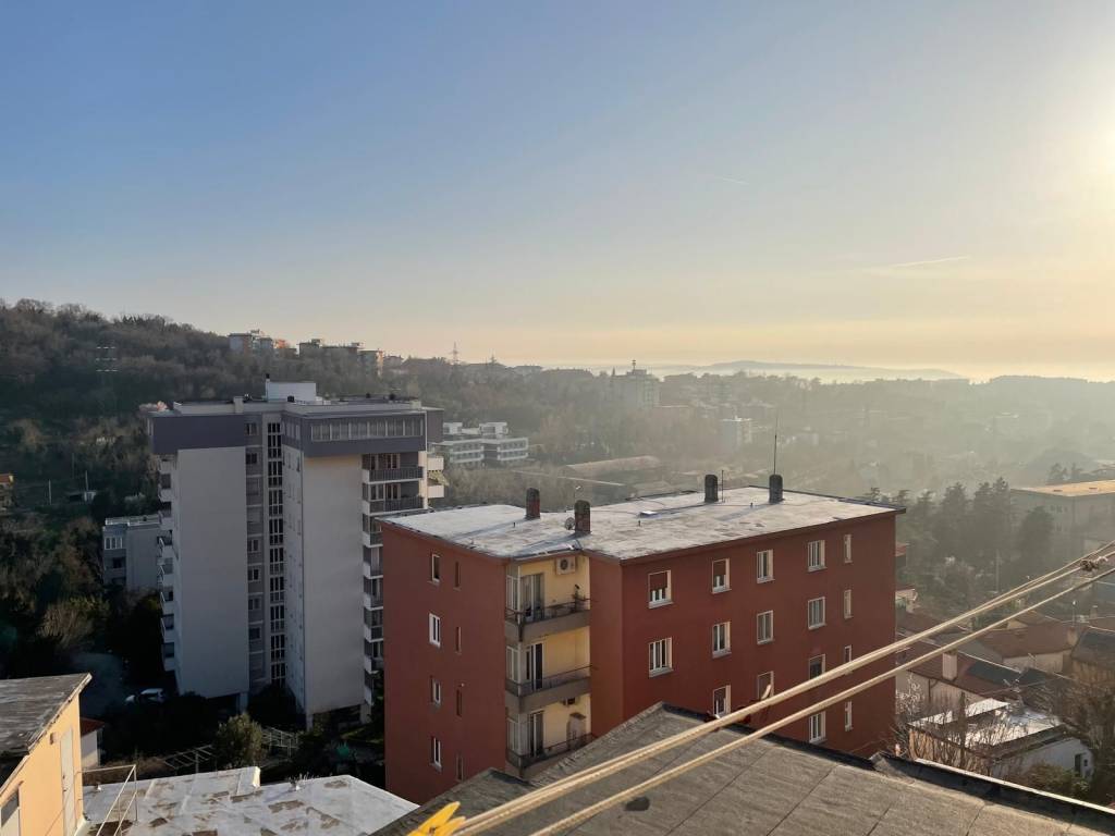 appartamento in vendita a Trieste in zona Rozzol