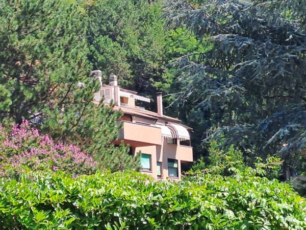 appartamento in vendita a Trieste in zona Grignano