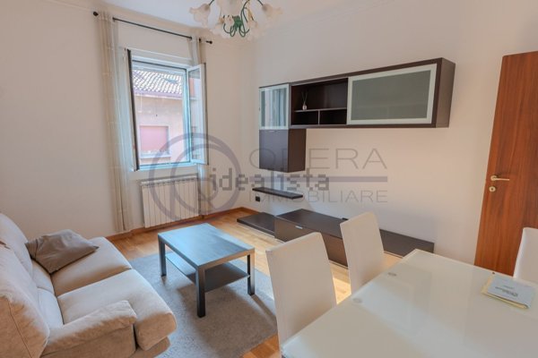 appartamento in vendita a Trieste in zona Barriera vecchia