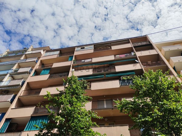 appartamento in vendita a Trieste in zona Barriera vecchia