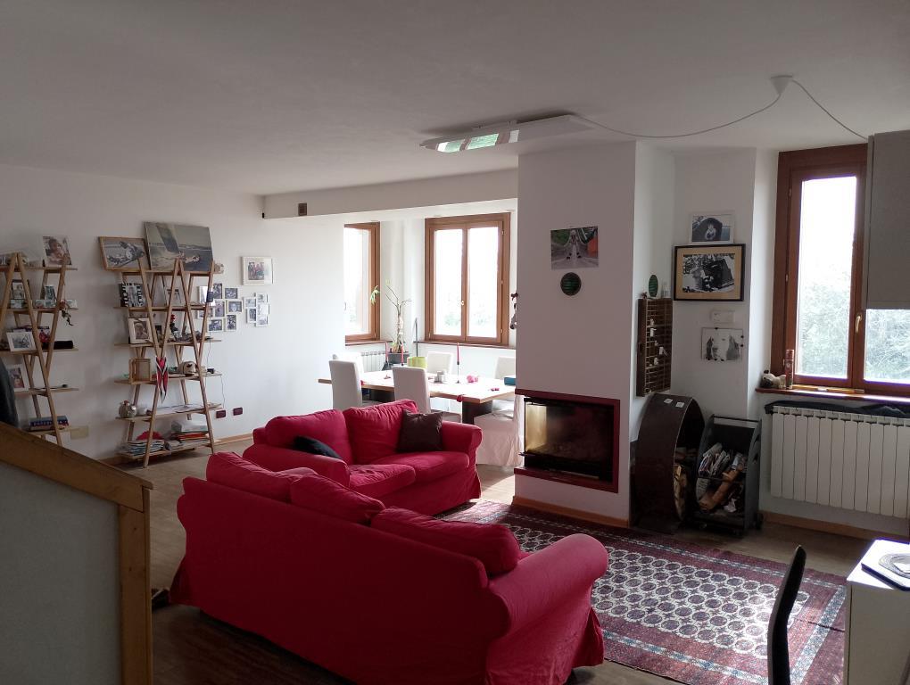 casa indipendente in vendita a Trieste in zona Grignano