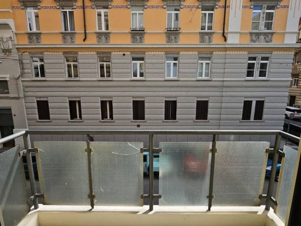 appartamento in vendita a Trieste in zona Barriera vecchia