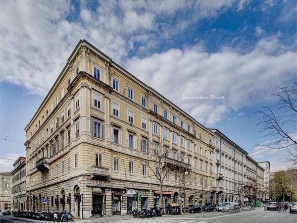 appartamento in vendita a Trieste in zona San Giusto