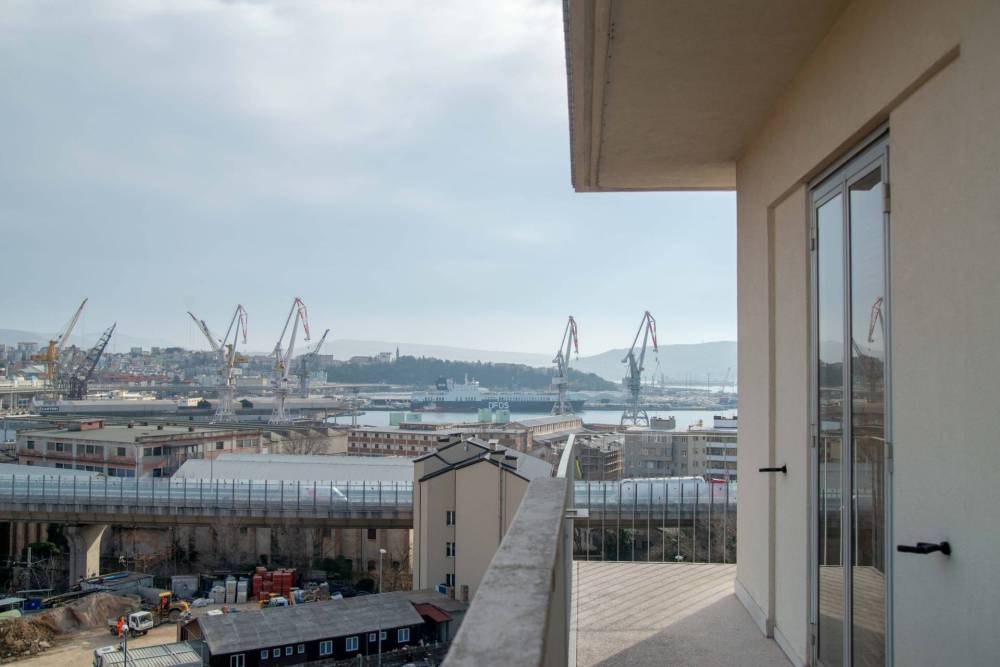 appartamento in vendita a Trieste in zona Campi Elisi
