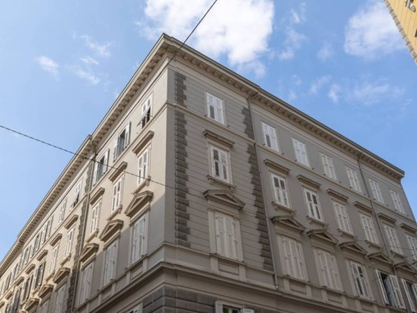 appartamento in vendita a Trieste in zona Città Nuova
