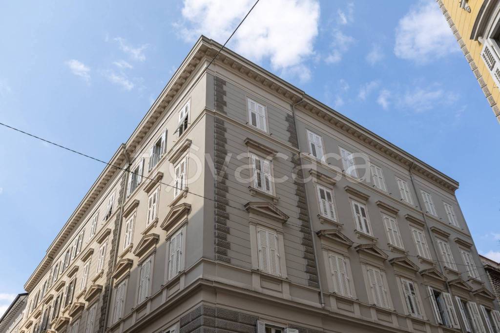 appartamento in vendita a Trieste in zona Roiano